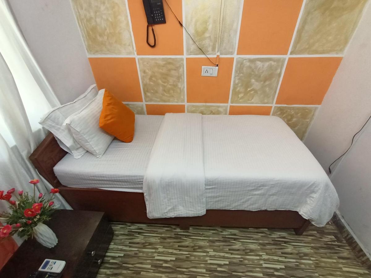 Kalpataru Hometel Bombay Eksteriør billede